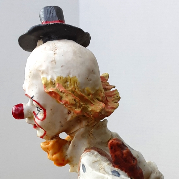 VTG Madeira Hermes Standing Clown | Capodimonte Style Bowing Clown - Picture 7 of 16